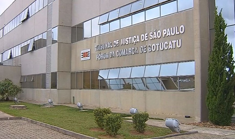 Ex-estagiária e colegas denunciaram coordenador de cartório que teve prisão decretada por assédio: ‘Me deixou doente’