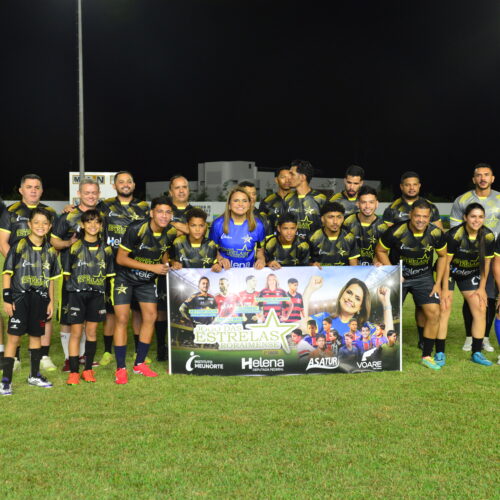 Astros do futebol de Roraima se divertem em partida festiva durante período de descanso no estado