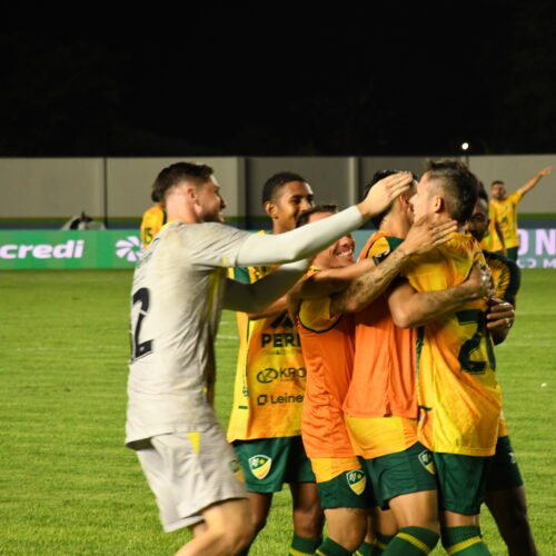 Monte Roraima domina o Atlético e toma a liderança do Campeonato de Roraima.