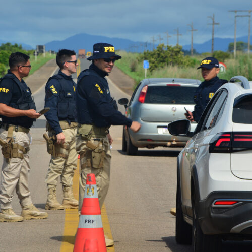Polícia Rodoviária Federal reforça operação nas estradas durante o feriado de Carnaval em Roraima