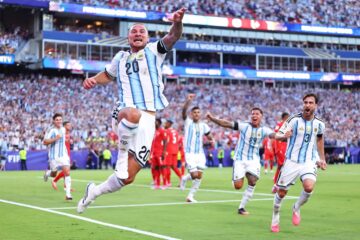 Argentina supera Suíça na prorrogação após expulsão de Embolo e garante vaga na semifinal da Copa do Mundo