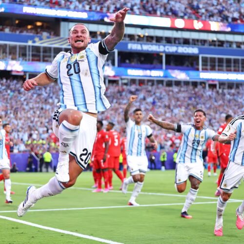 Argentina supera Suíça na prorrogação após expulsão de Embolo e garante vaga na semifinal da Copa do Mundo