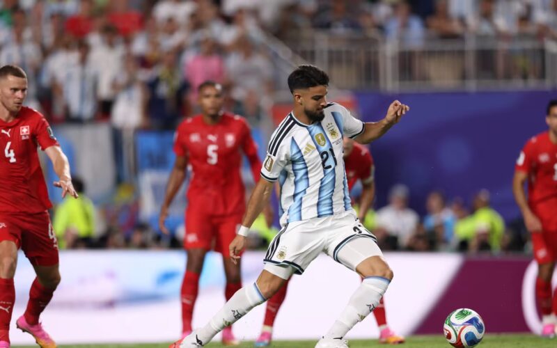 Flaco López se destaca como o último representante do Brasileirão na Copa do Mundo após eliminação de seleções da América do Sul