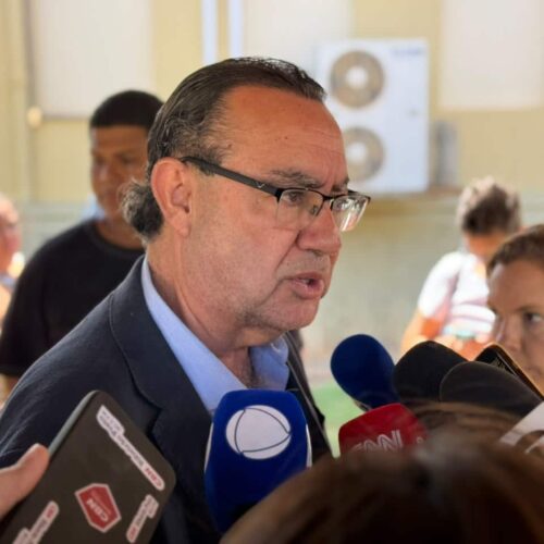 Candidatos Cury, Zema, Caiado, Grassi e Samara Martins marcam presença nas urnas no primeiro turno